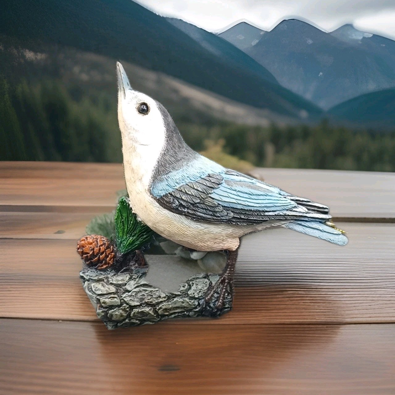 New Danbury Mint Nuthatch Bird Ornament
