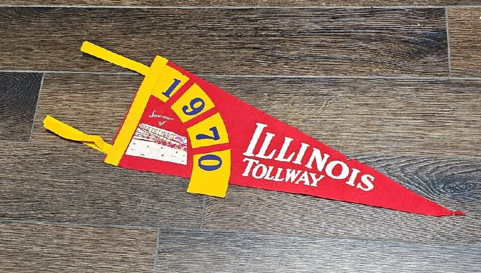 1970s Pennant Illinois Tollway Red Banner Souvenir Felt Landmark 17\