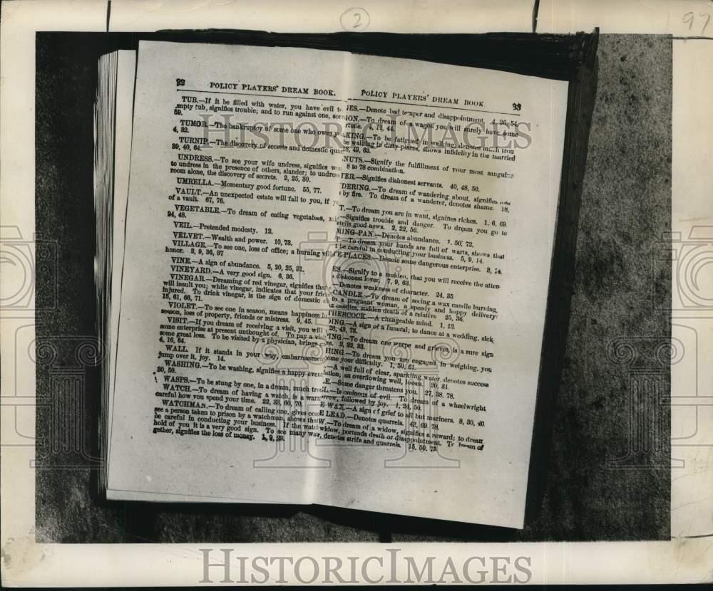 1949 Press Photo Book Purported To Use Dreams To Help Players Win Lottery 1949 Press Photo Book Purported To Use Dreams To Help Players Win Lottery