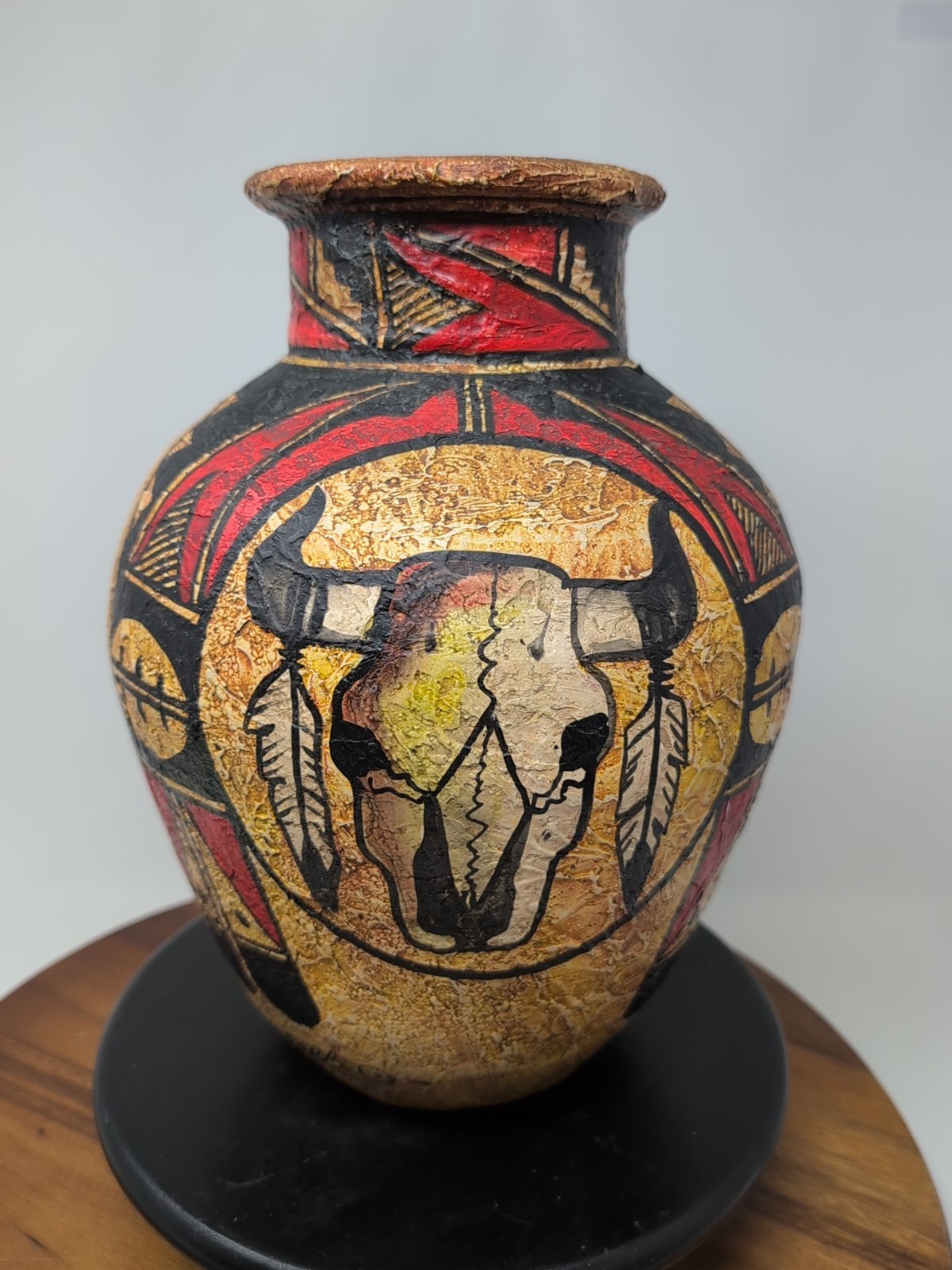 Mexican folk art pottery vase signed by Solis Ollin Buffalo Skull Design Mexican folk art pottery vase signed by Solis Ollin Buffalo Skull Design
