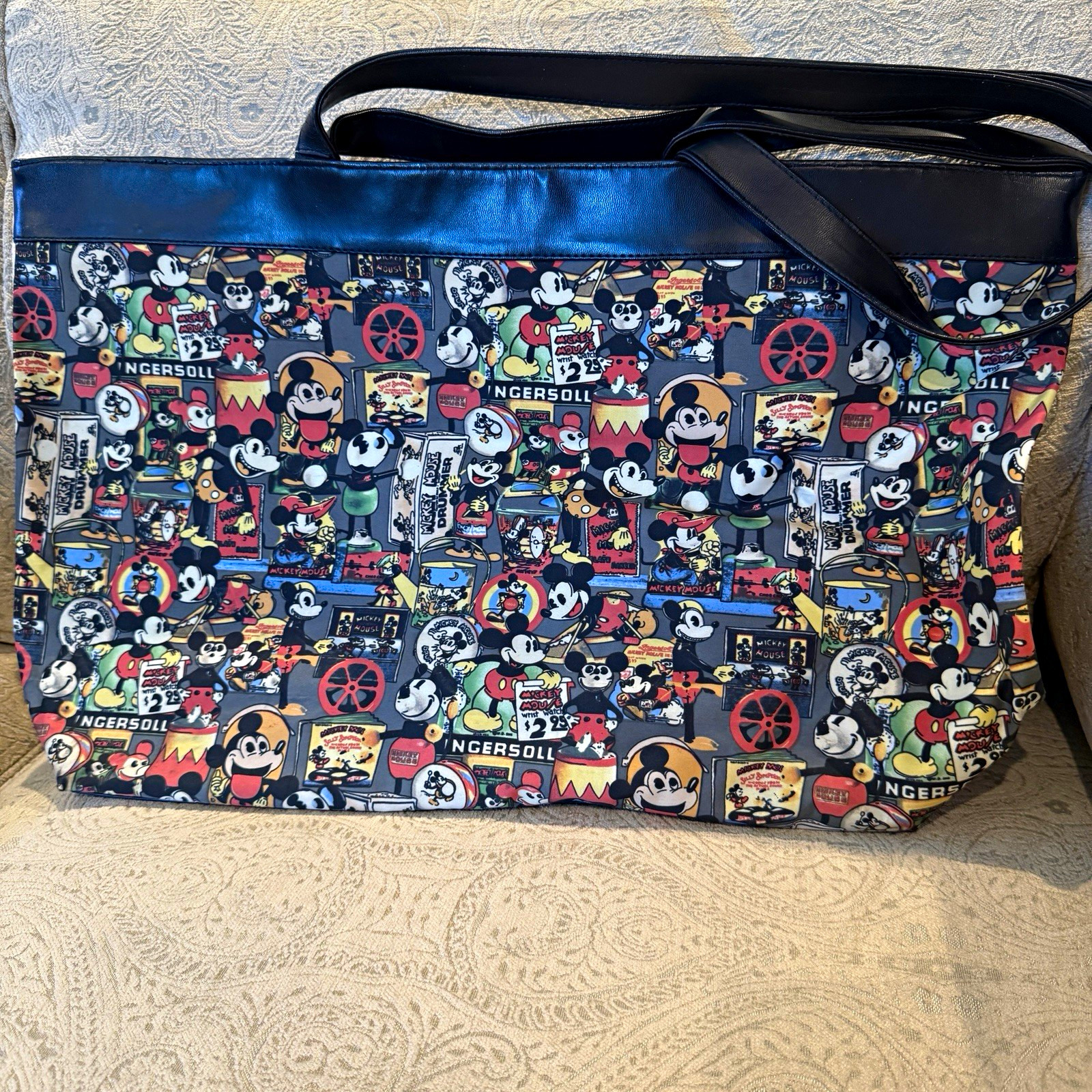 Nicole Miller Disney Mickey Mouse Print Large Multicolor/Black Shoulder Tote Bag Nicole Miller Disney Mickey Mouse Print Large Multicolor/Black Shoulder Tote Bag