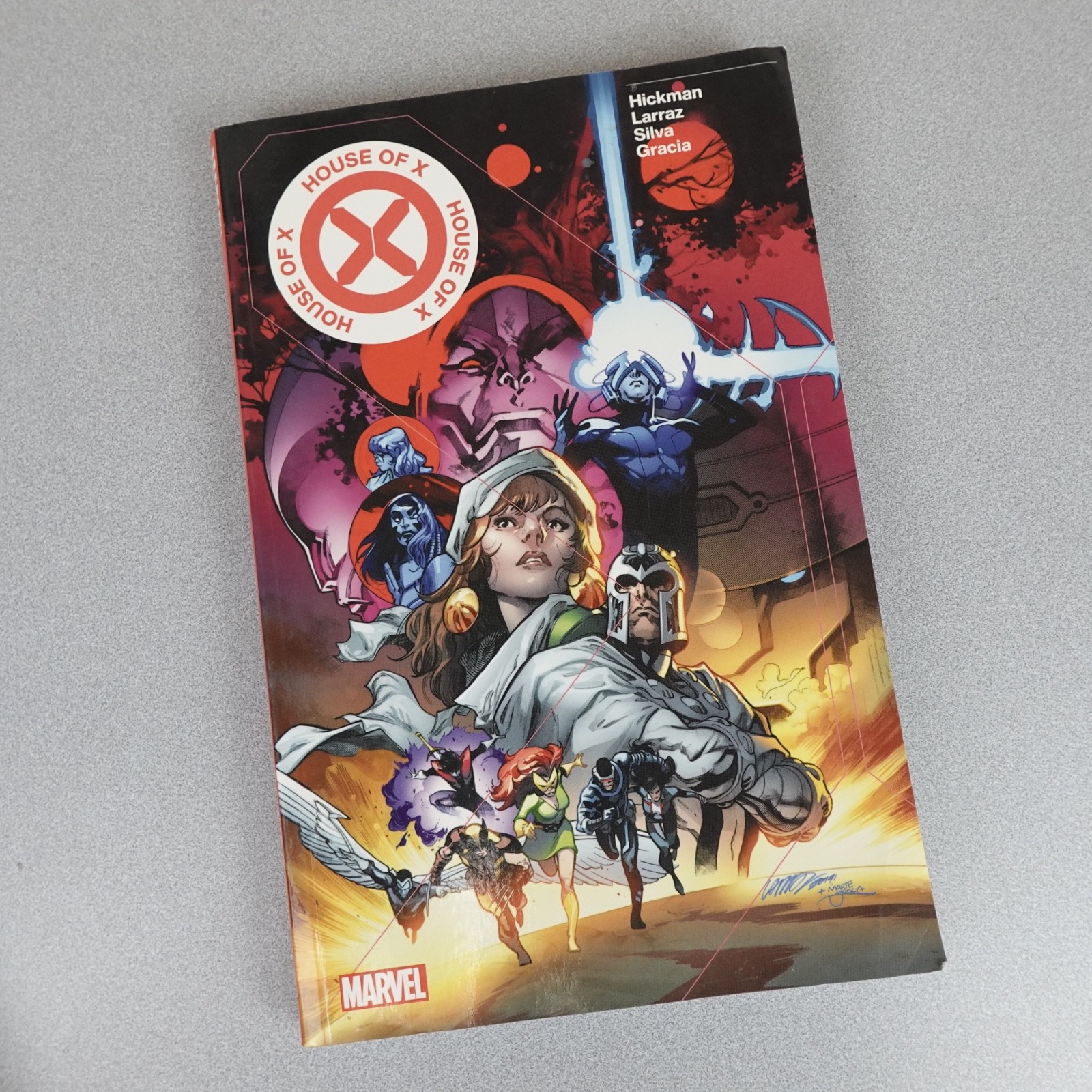 X Men House of X/Powers of X Paperback Good X Men House of X/Powers of X Paperback Good