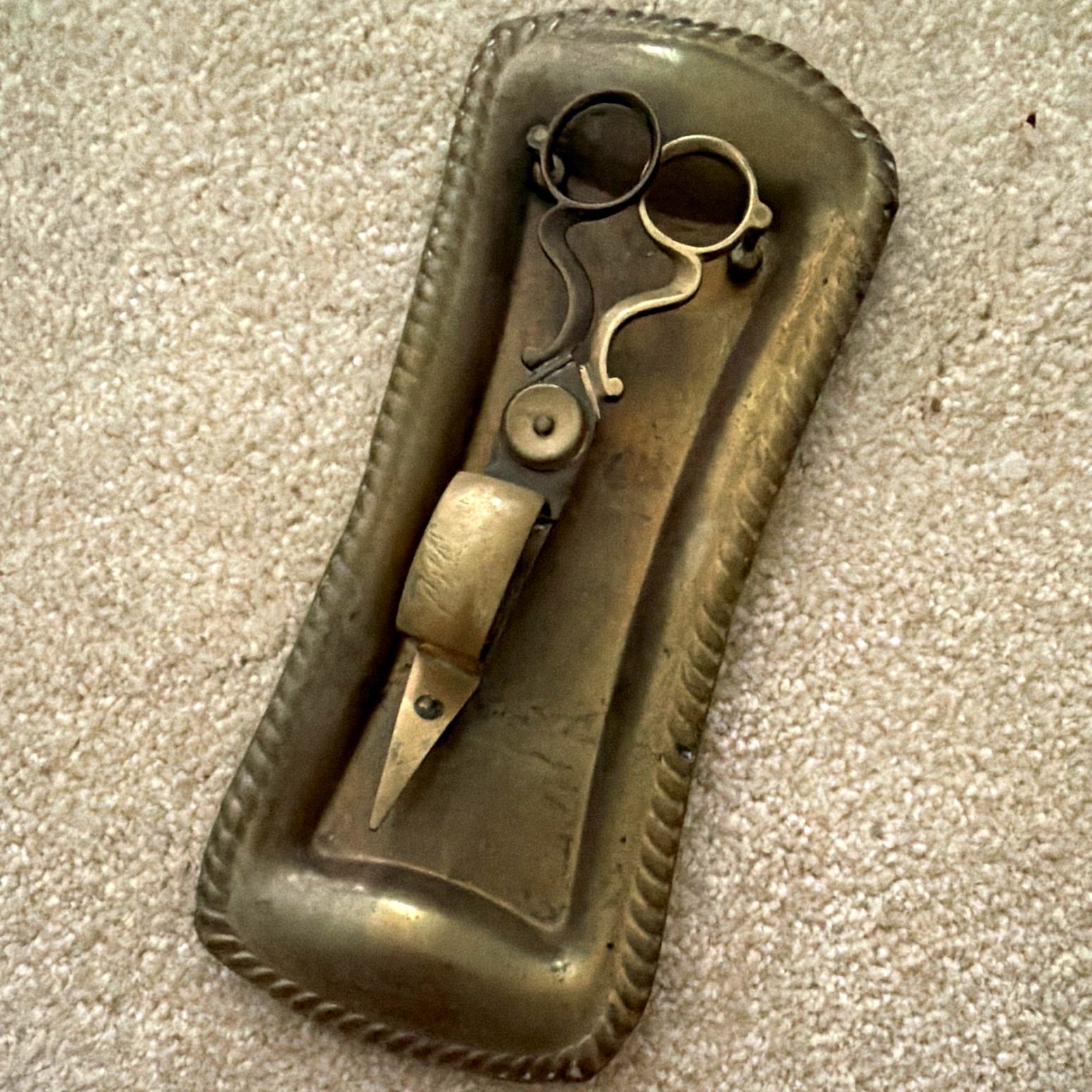 Antique Brass Candle Wick Snuffer Scissors w/ Matching Tray Victorian Style Antique Brass Candle Wick Snuffer Scissors w/ Matching Tray Victorian Style