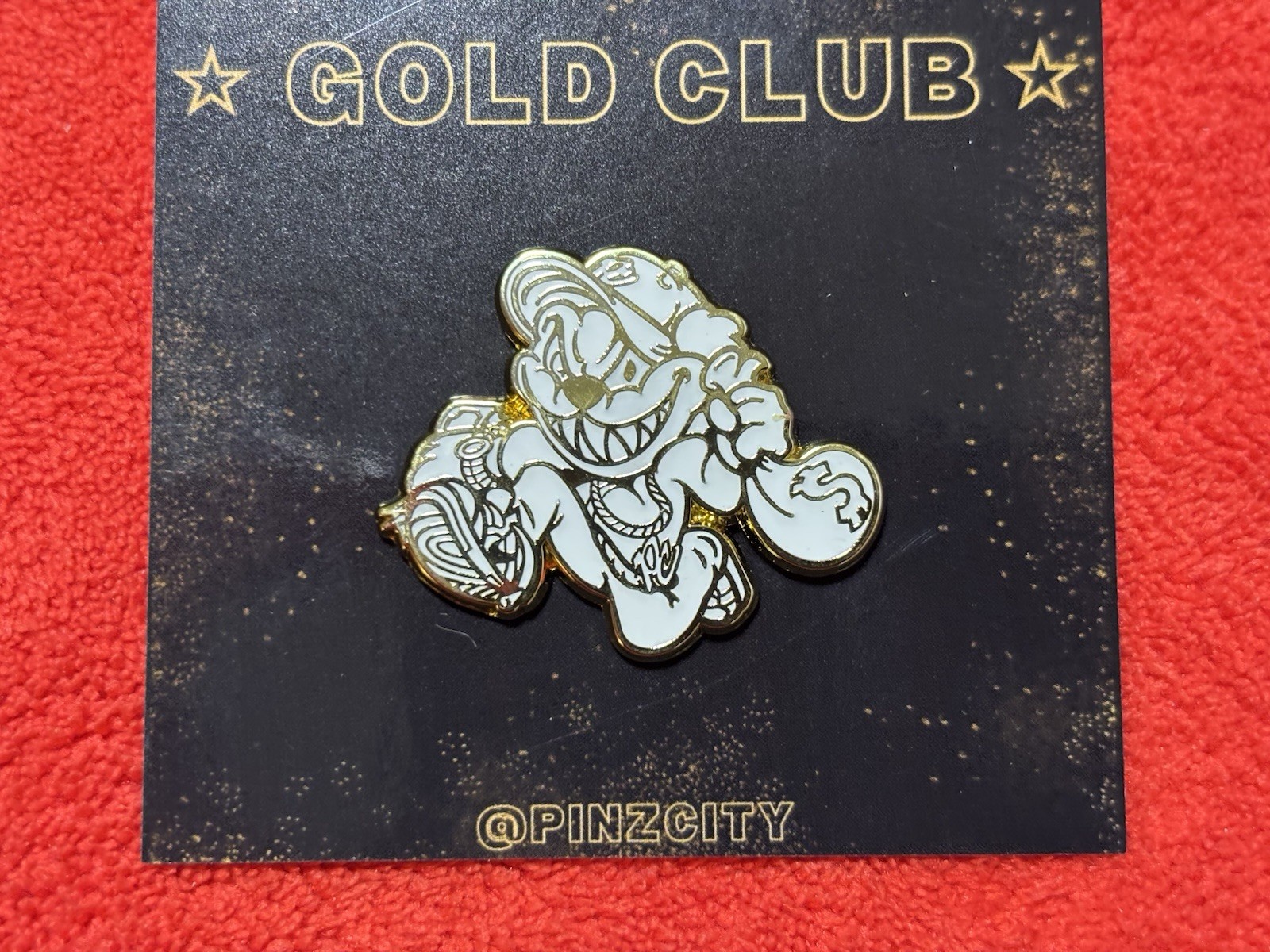 Pinzcity Gold Club Money Bag Hat Pin White Gold Scare Bear Glow In The Dark