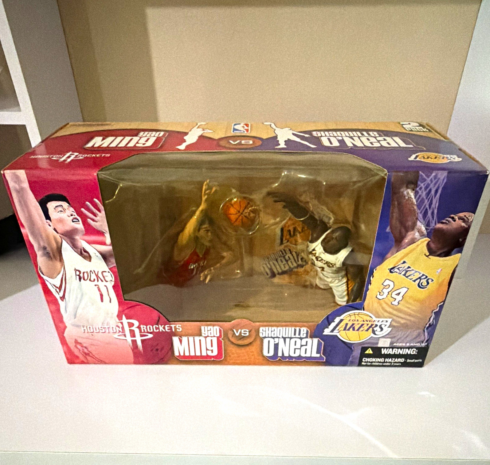 McFarlane's Sportspicks NBA Yao Ming vs Shaquille O'Neal 2-Pack Figures McFarlane's Sportspicks NBA Yao Ming vs Shaquille O'Neal 2-Pack Figures