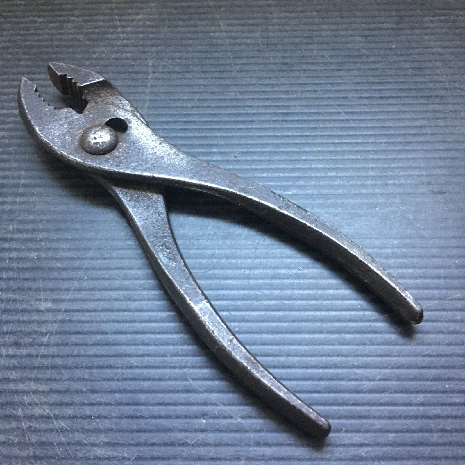 Antique Drop Forged Steel Slip Joint Pliers 6.5 Antique Drop Forged Steel Slip Joint Pliers 6.5