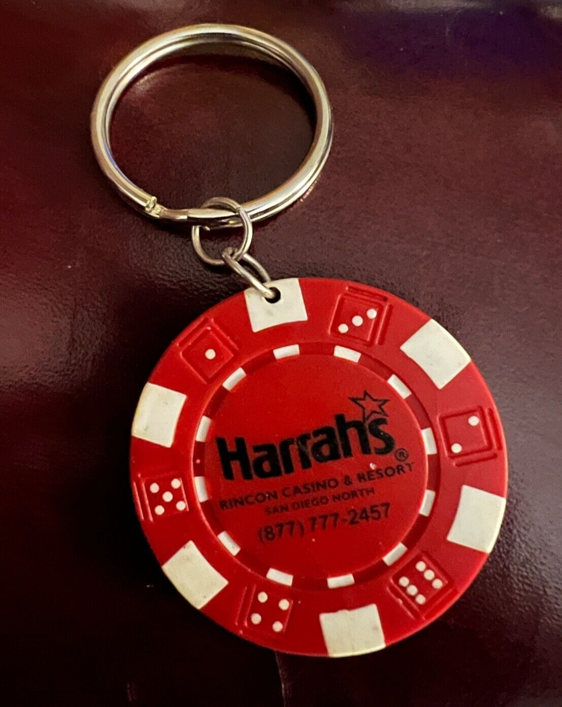 VTG Harrah's Rincon Casino & Resort Red Chip Poker Keychain Key Ring VTG Harrah's Rincon Casino & Resort Red Chip Poker Keychain Key Ring