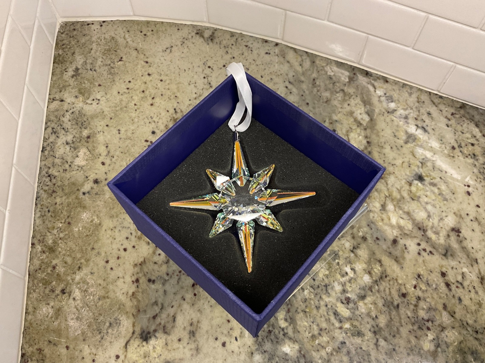 SWAROVSKI Crystal Star Ornament AB 5403200 Northern Lights Aurora Borealis SWAROVSKI Crystal Star Ornament AB 5403200 Northern Lights Aurora Borealis