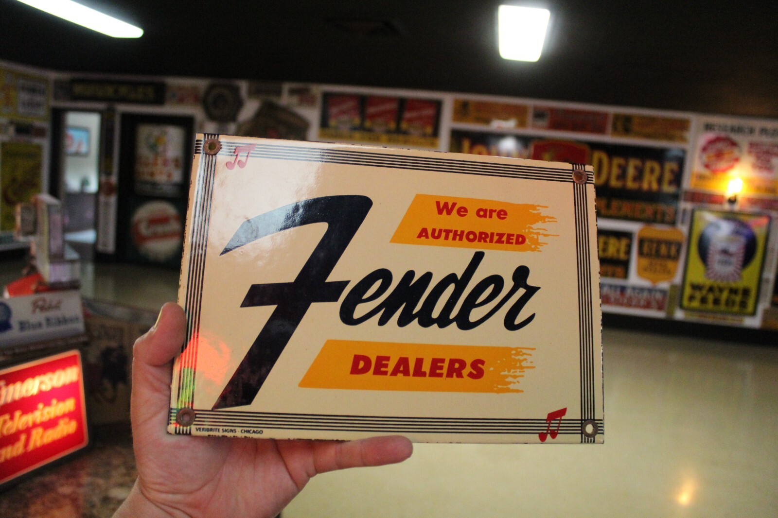 RARE FENDER GUITAR DEALER PORCELAIN METAL SIGN AMP MUSIC ROCK ELVIS BEATLES USA