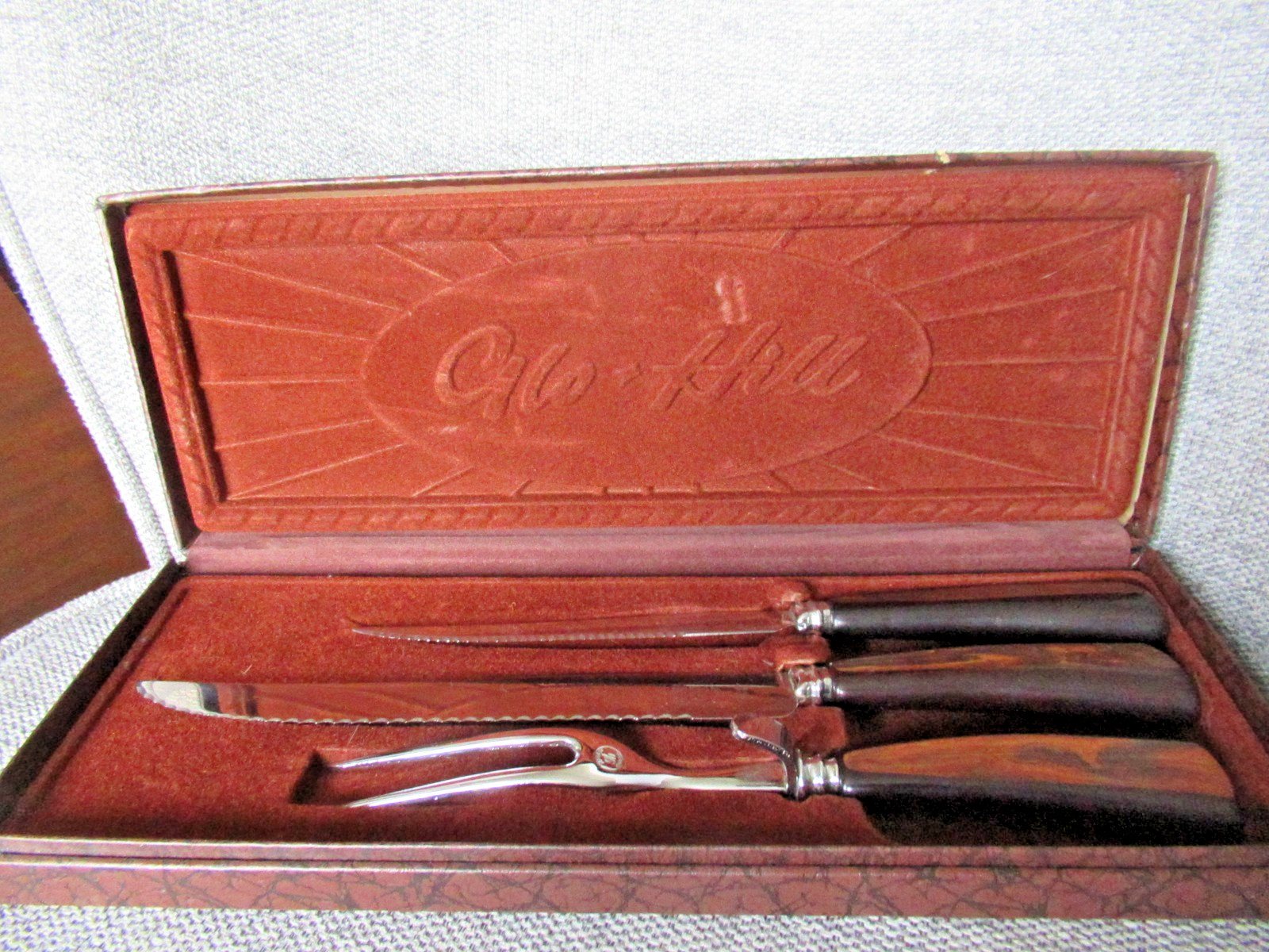 Vintage Glo Hill Carving Set 3 Piece Carving Set Brown Case and Brown Interior Vintage Glo Hill Carving Set 3 Piece Carving Set Brown Case and Brown Interior