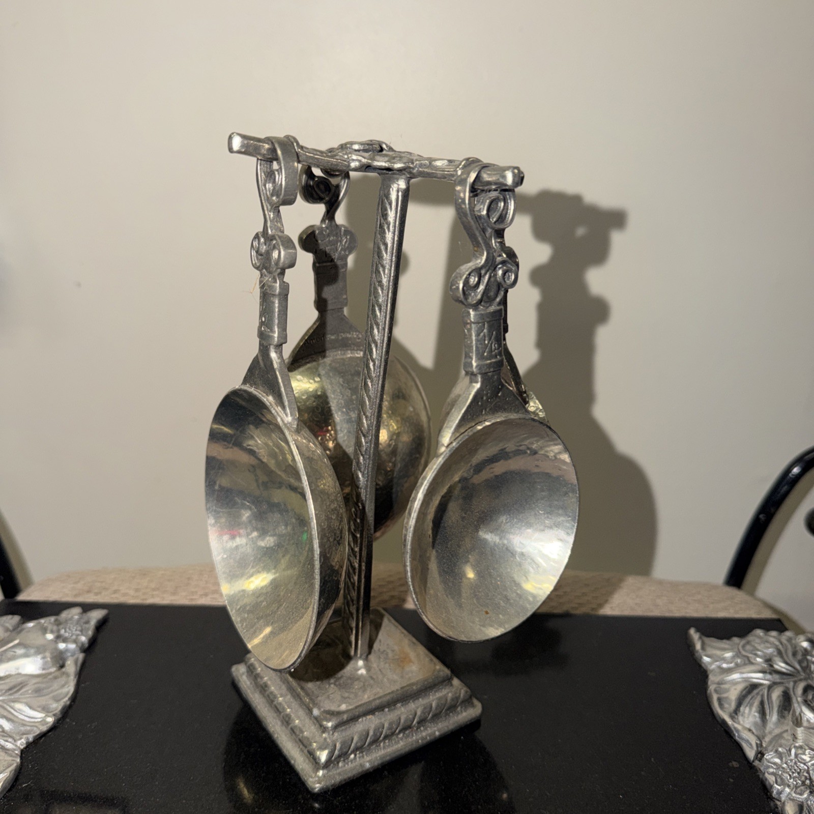 Crosby & Taylor Vineyard Measuring Cup Set &stand In PewterAbsolutely Beautiful Crosby & Taylor Vineyard Measuring Cup Set &stand In PewterAbsolutely Beautiful