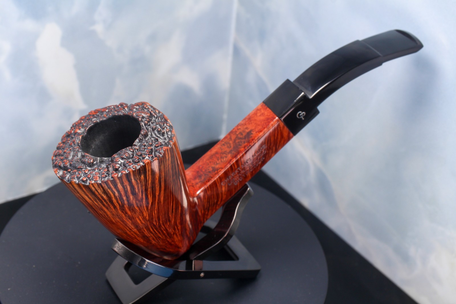 STUNNING Charatan's Make London England Distinction EXTRA LARGE DUBLIN PIPE