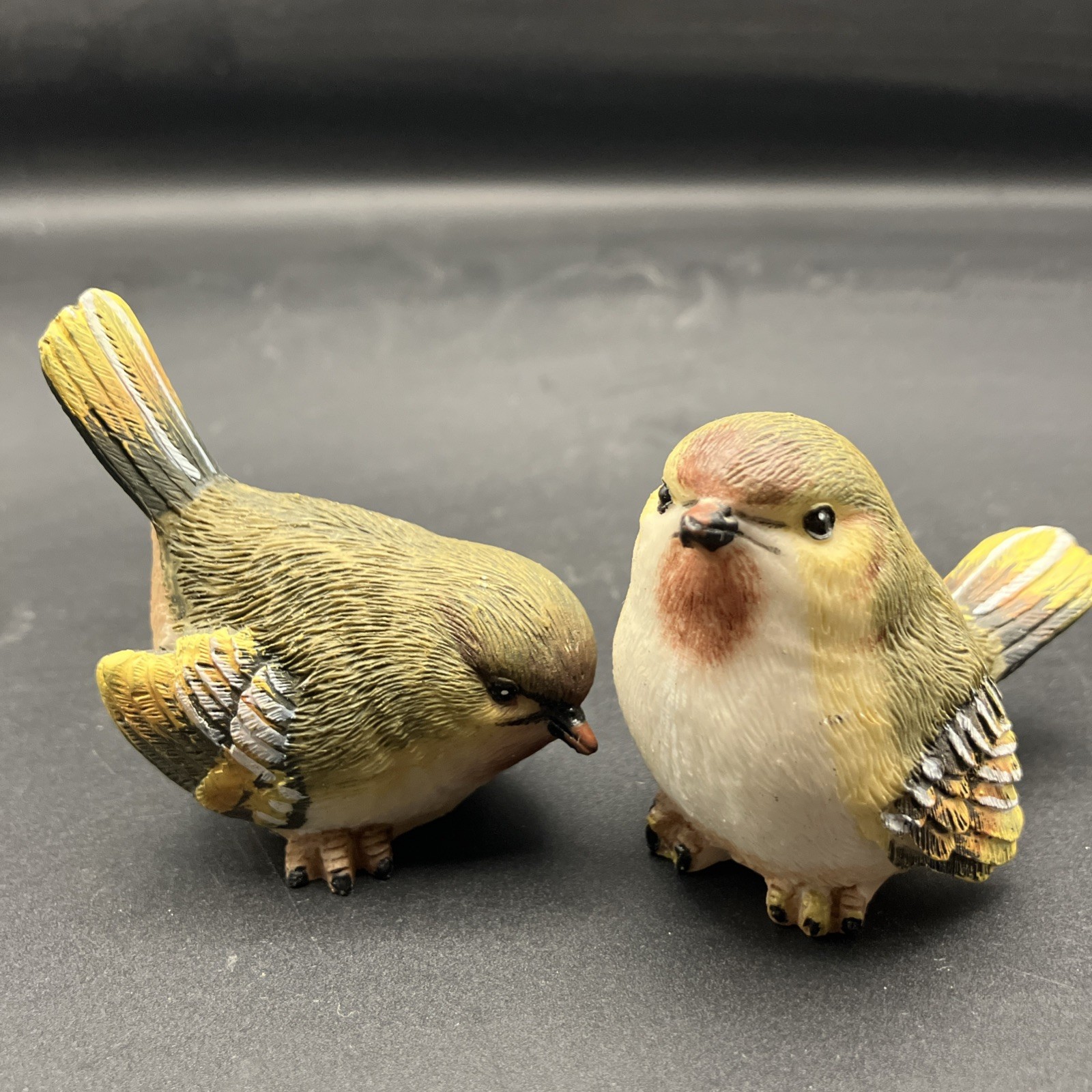 2 Whimsical Resin Birds Height 2” With Beautiful Details 2 Whimsical Resin Birds Height 2” With Beautiful Details
