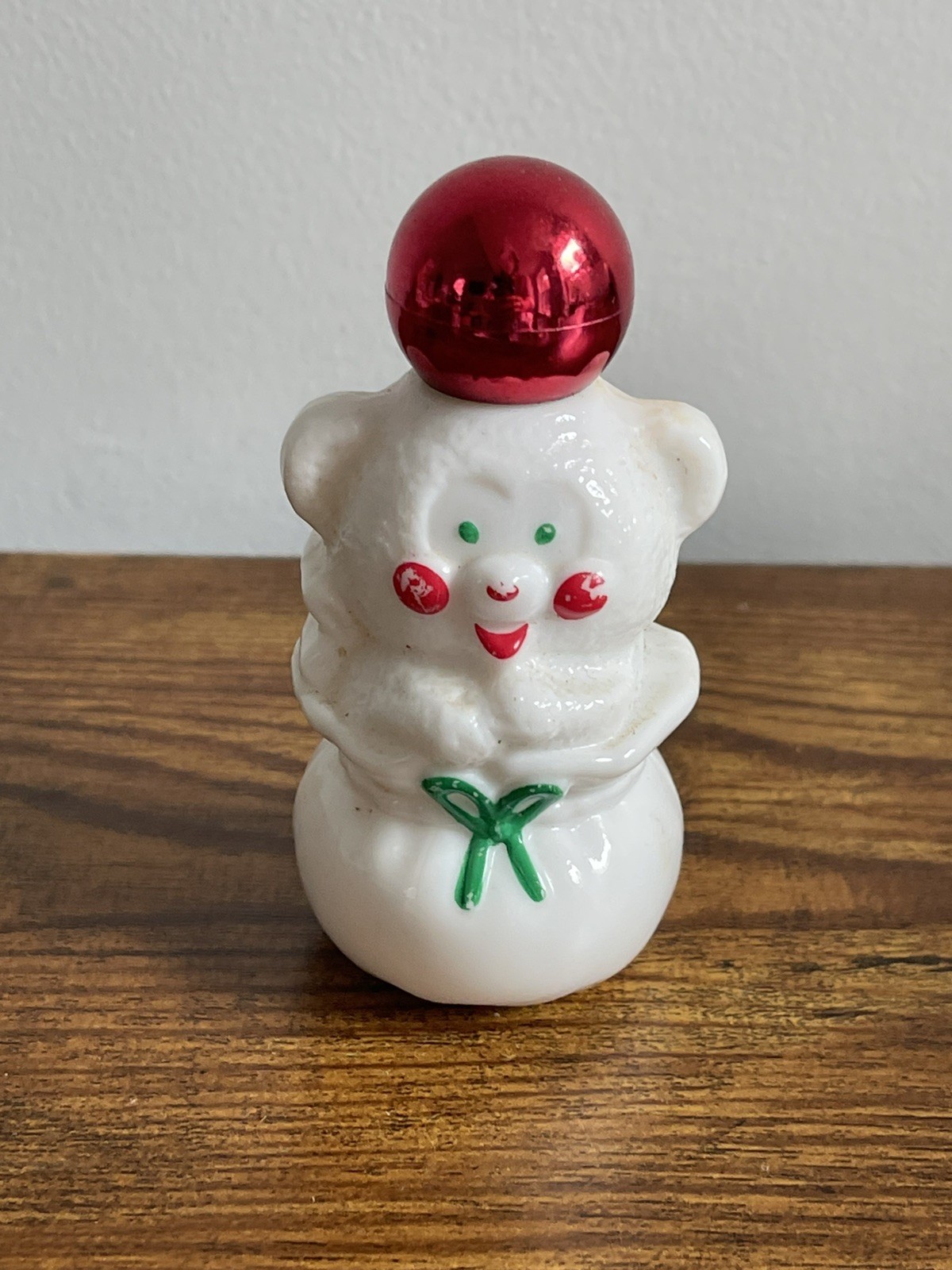 Vtg Avon Here\'s My Heart Cologne Snug Cub Milkglass Decanter Perfume Christmas Vtg Avon Here\'s My Heart Cologne Snug Cub Milkglass Decanter Perfume Christmas