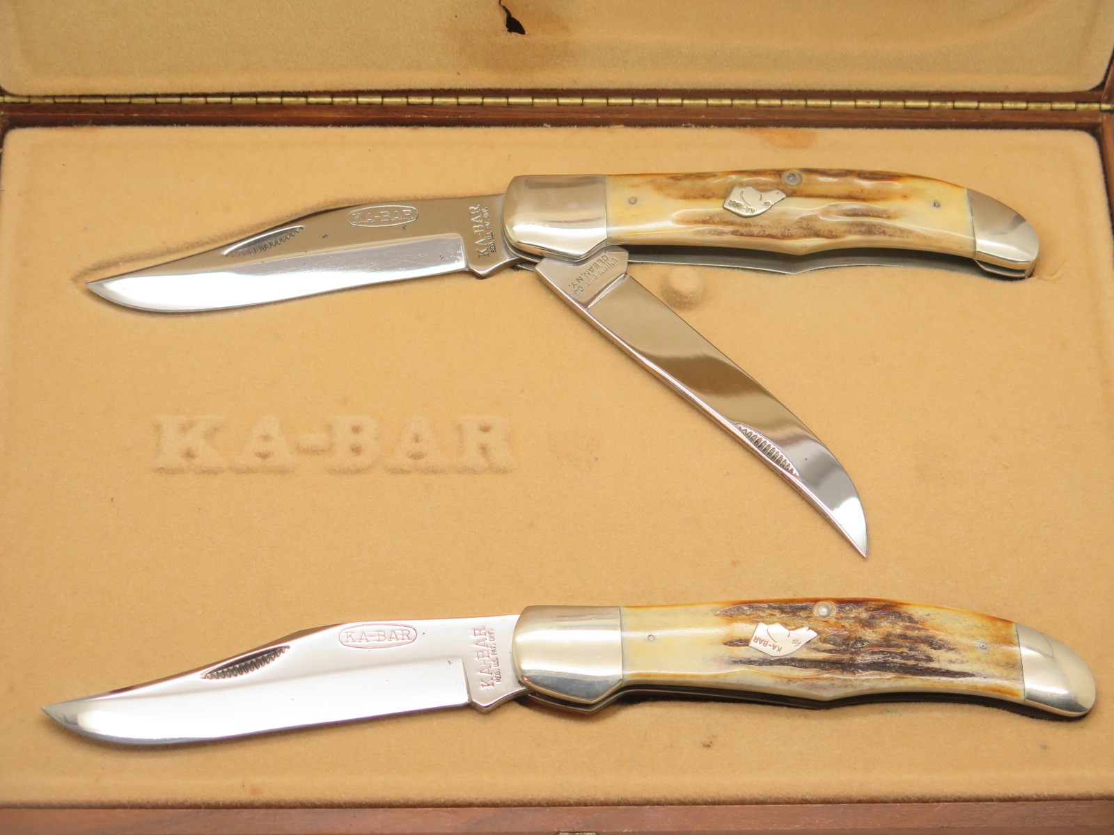 Vintage 1978 NKCA Limited KaBar Olean Dog Head Stag Folding Hunter Knife Set Vintage 1978 NKCA Limited KaBar Olean Dog Head Stag Folding Hunter Knife Set