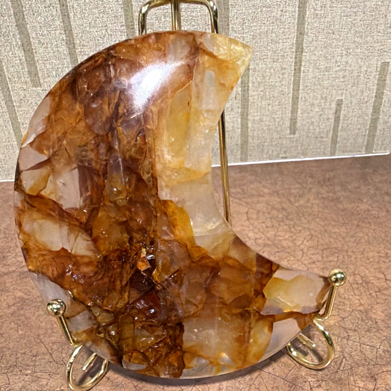 Honey, comb Crescent Moon Stone/Crystal Slab Decor Piece on Gold Tone Stand, 5\