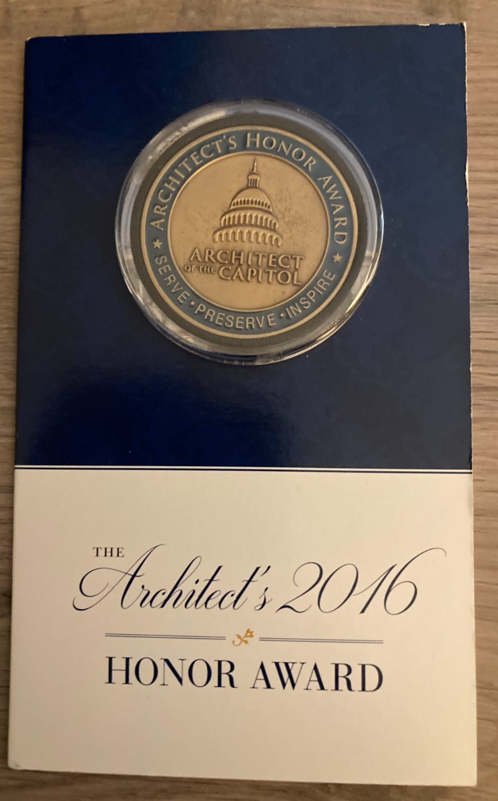 2016 Architect of the U.S. Capitol Honor Award Coin 2016 Architect of the U.S. Capitol Honor Award Coin