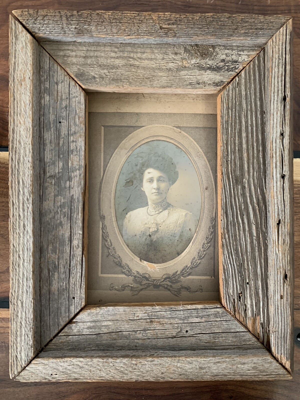Vintage Folk Art Old Woman Aged Wood Shadow Box Frame Farmhouse Estate
