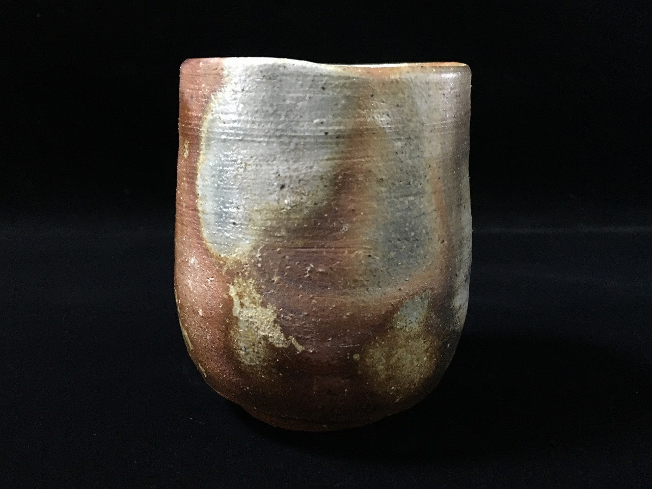 T0456 Vintage Japanese Pottery Yohen Natural Glaze Yunomi Tea Cup Stoneware