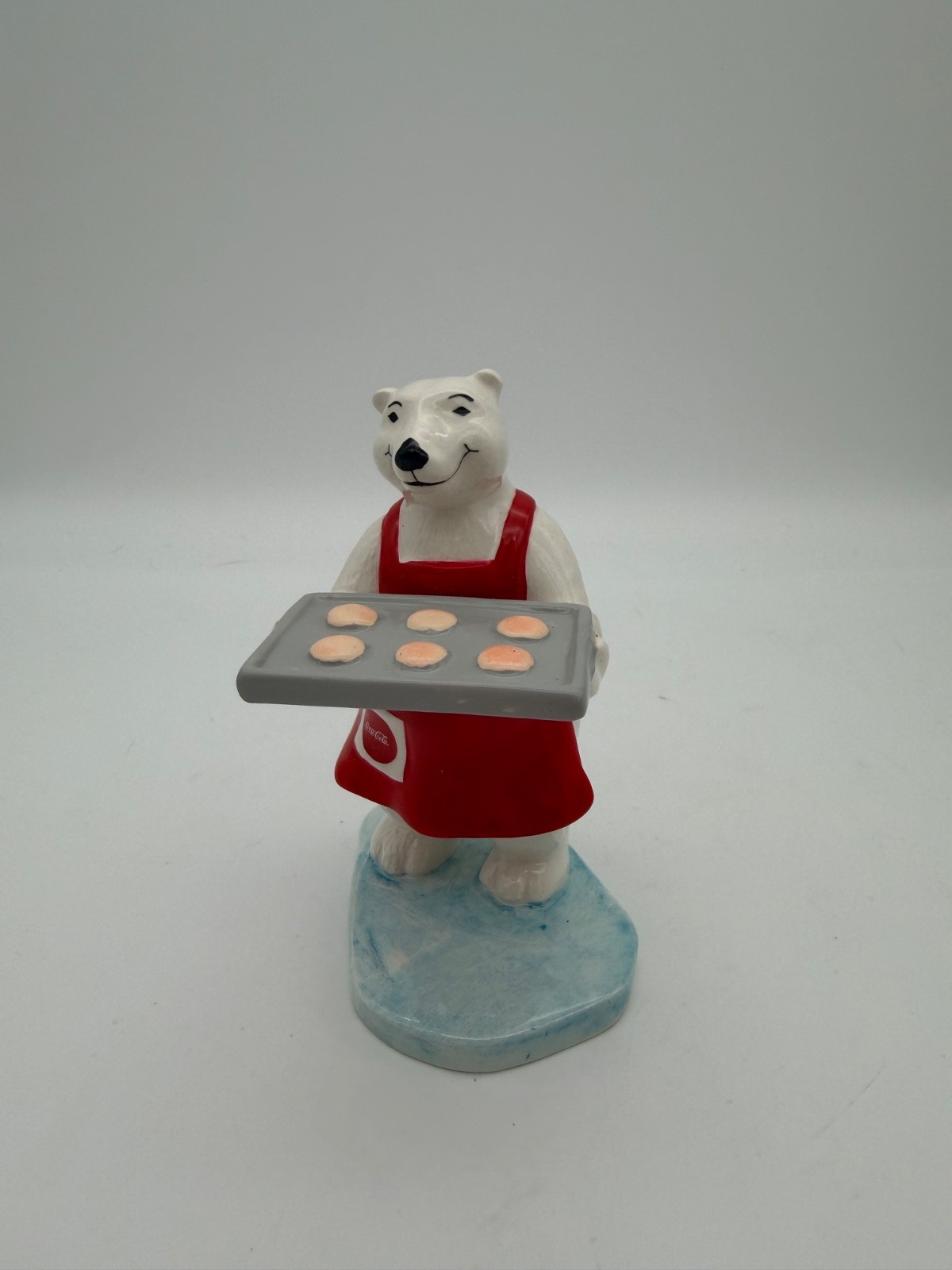 1997 Coca Cola “Bear with Tray of Cookies” Figurine 1997 Coca Cola “Bear with Tray of Cookies” Figurine