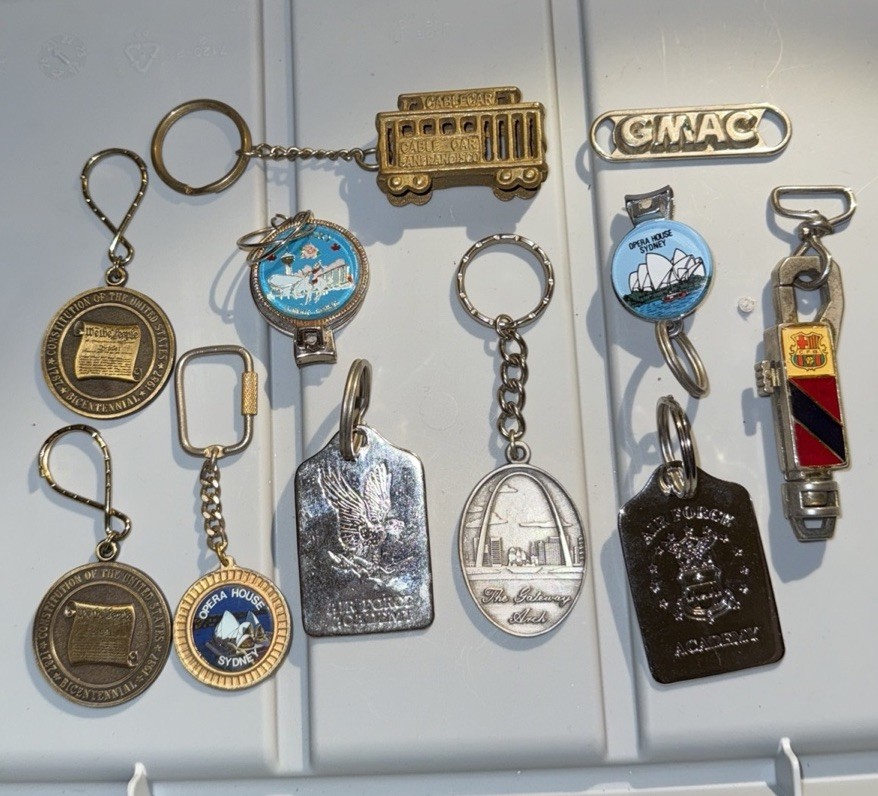 Souvenir Vintage Keychain Lot Military Cable Car Sydney Opera House US States