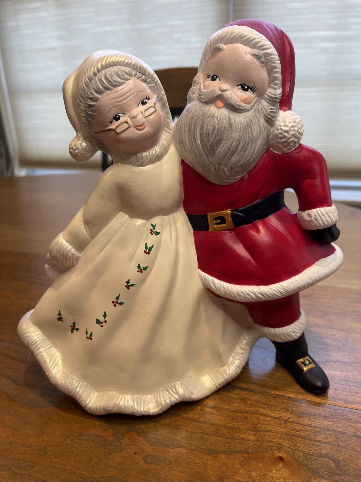 Christmas Mr. & Mrs. Santa Clause Dancing Hand Painted Ceramic Bisque Christmas Mr. & Mrs. Santa Clause Dancing Hand Painted Ceramic Bisque