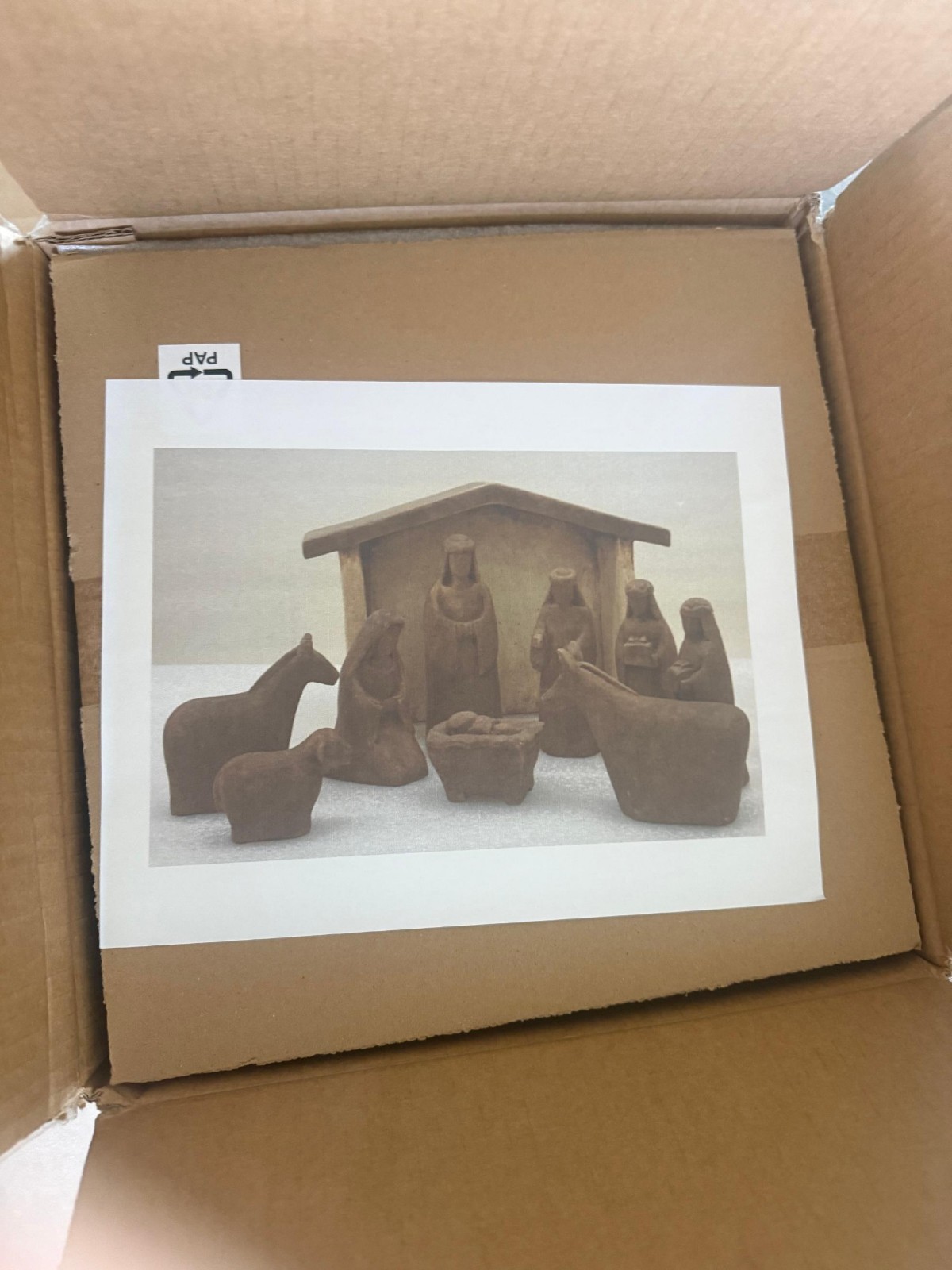 NIB Pottery Barn Rustic Brown nativity SET Christmas Jesus Manger 10 piece set NIB Pottery Barn Rustic Brown nativity SET Christmas Jesus Manger 10 piece set
