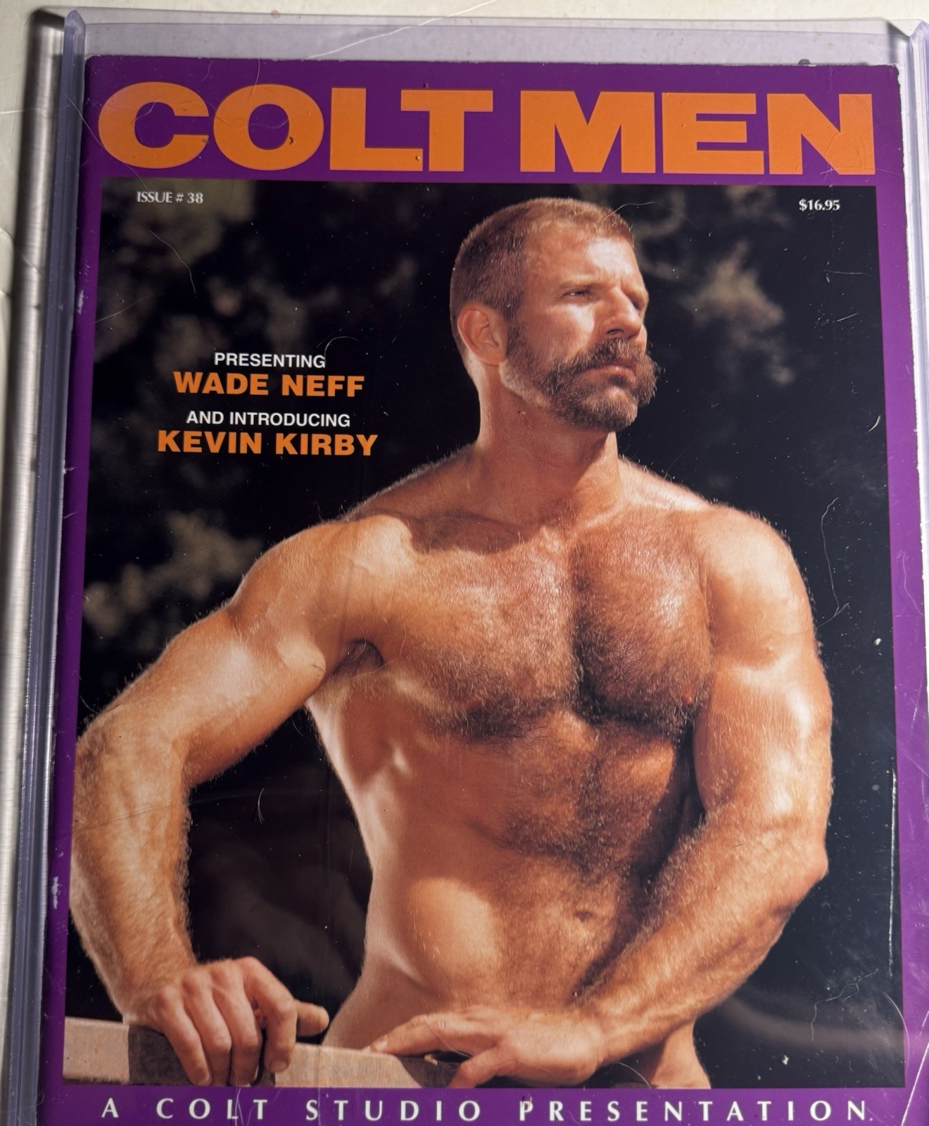 COLT MEN #38 2001 -Vintage CULTURE & MUSCLE PIN UP PHOTOGRAPHY Gay Interest