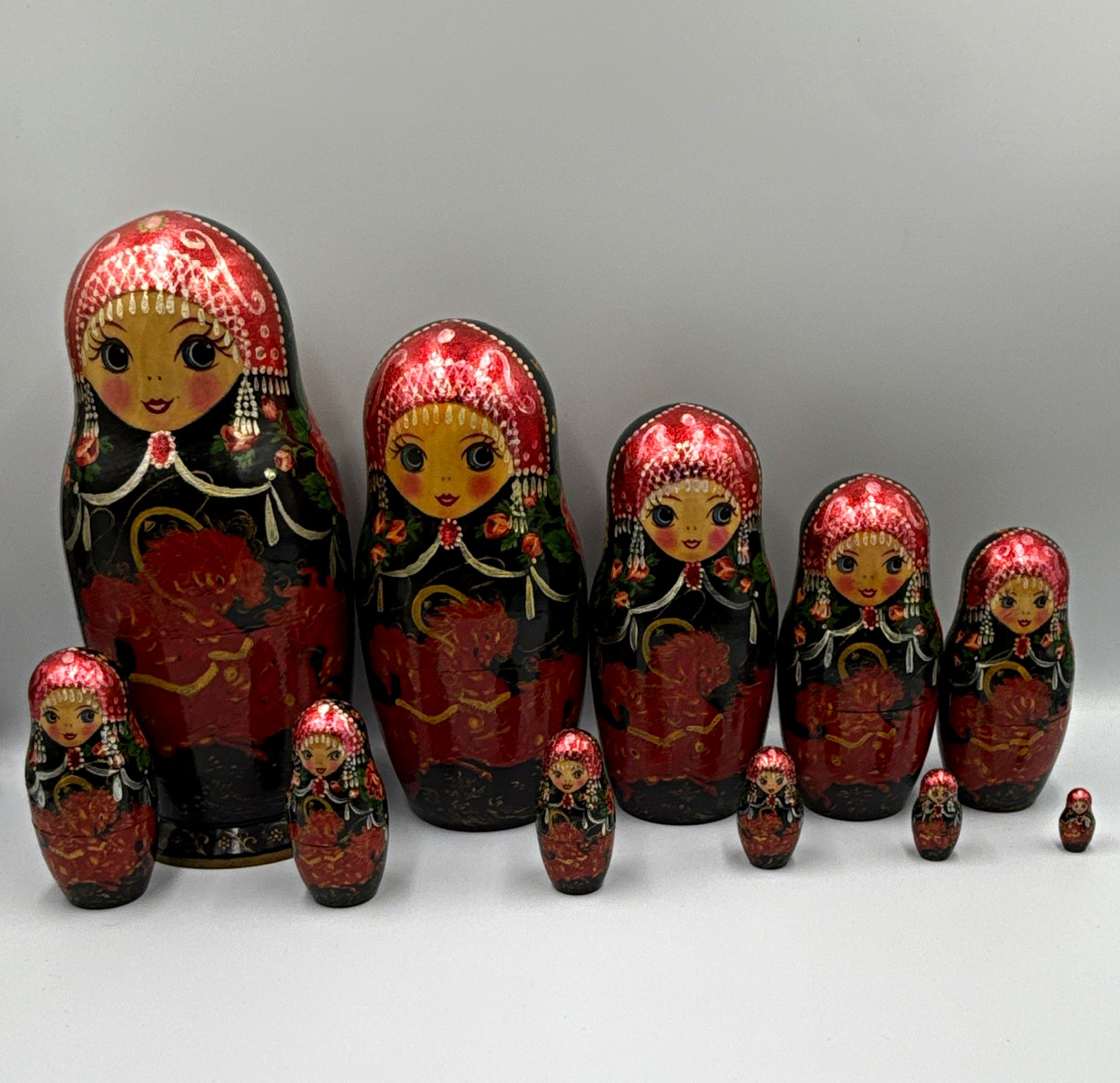 VTG Russian Matryoshka Nesting Dolls 11 Piece Set Hand Painted Red Black Gold VTG Russian Matryoshka Nesting Dolls 11 Piece Set Hand Painted Red Black Gold