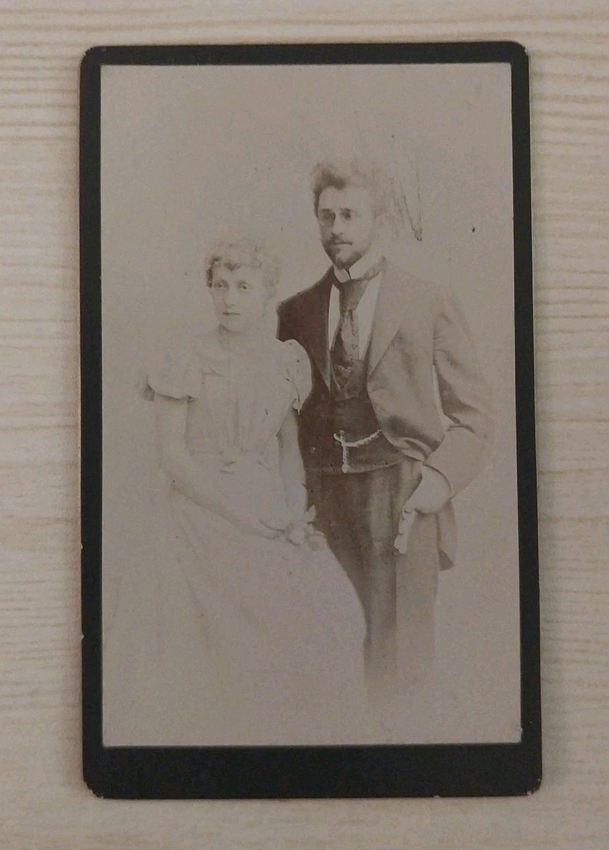 Antique CDV Photo Elegant Victorian Couple Man Suit Woman Puffy Sleeve Dress VTG Antique CDV Photo Elegant Victorian Couple Man Suit Woman Puffy Sleeve Dress VTG
