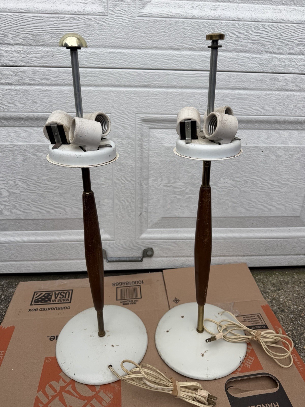 Vintage Mid Century Modern Wood Lamp Set Of 2 Tested