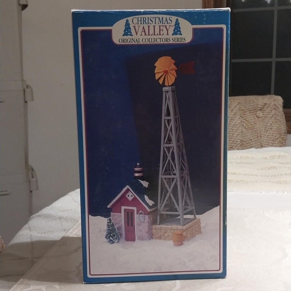 Christmas Valley Vintage 1993 Windmill Well House Hand-Paint Porcelain Orig Box