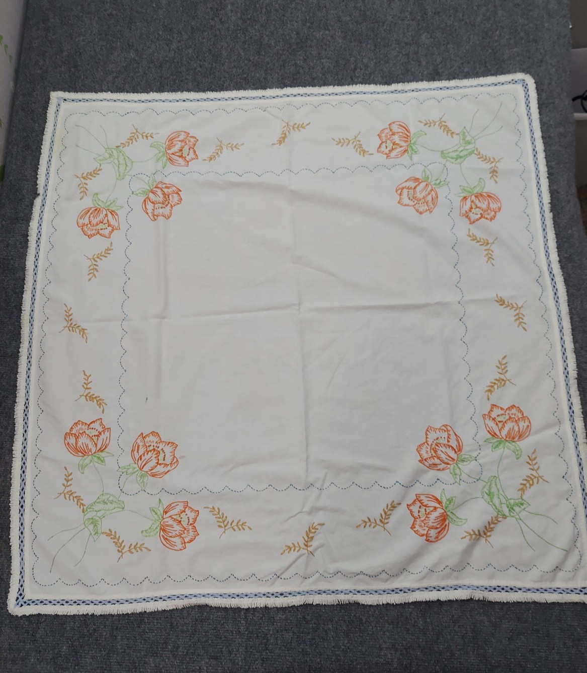 VTG Tablecloth Square 36x36 Hand Embroidered Orange Floral Fringe MCM Deco VTG Tablecloth Square 36x36 Hand Embroidered Orange Floral Fringe MCM Deco