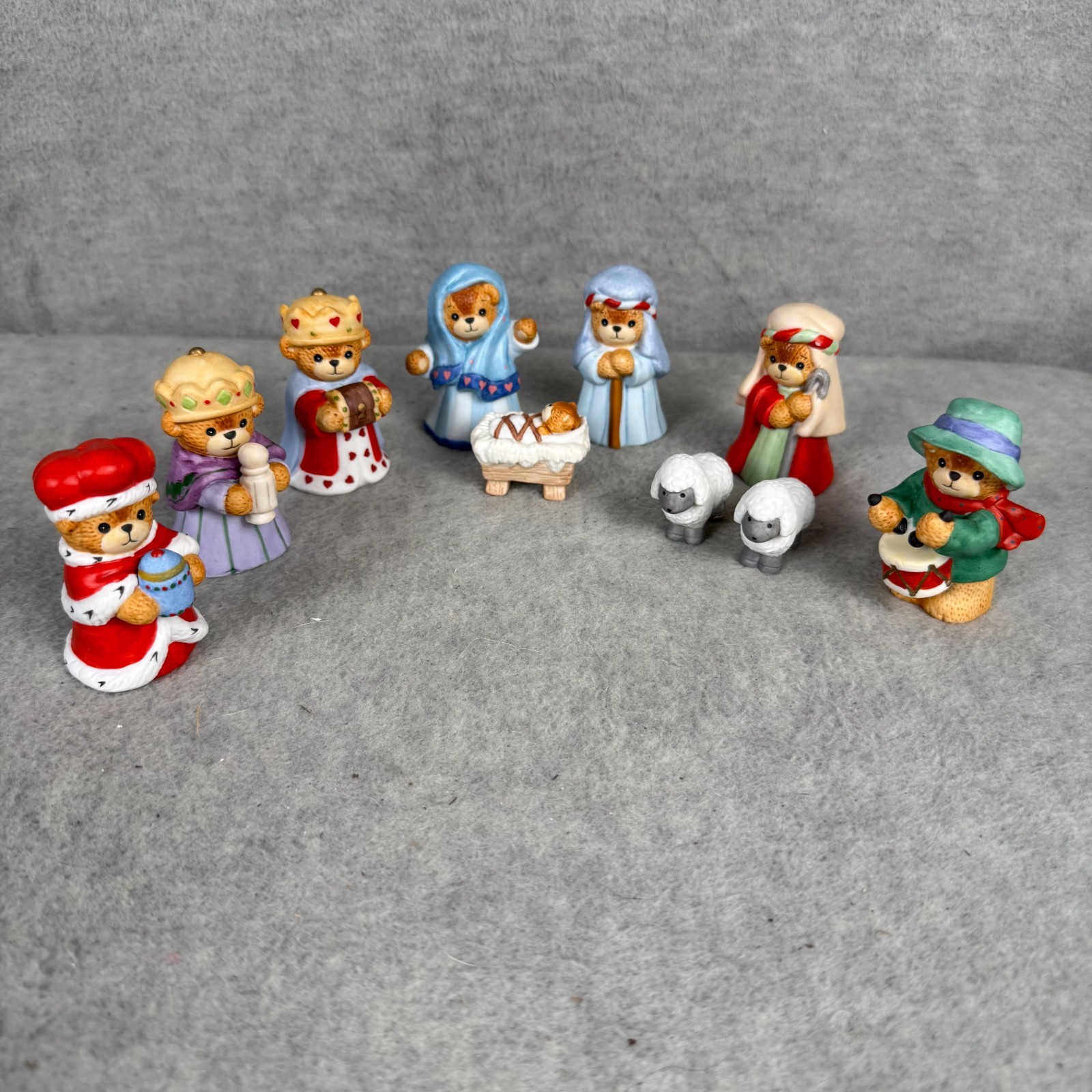 Lucy Rigg Enesco Mini Ceramic Teddy Bear Nativity Set 1987 10 Pieces EUC