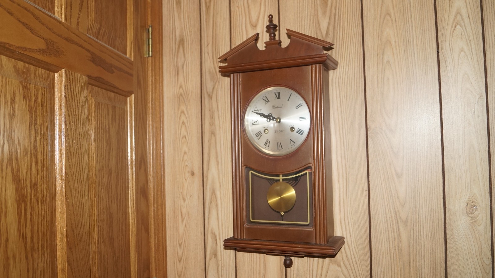 CENTURION 35 DAY Wind Up Chime Pendulum Wood Wall Clock with Key - Made in Korea