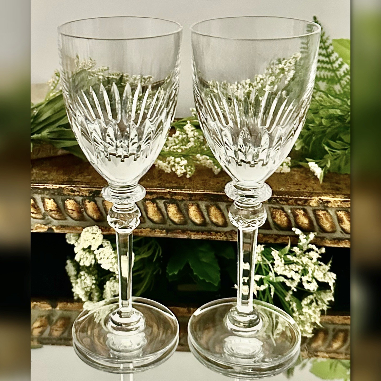 Royal Gallery Maribor Wine Glasses Pair 7 3/4