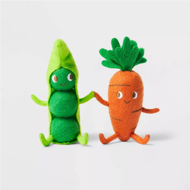 Pea Pod & Carrot Felt Duo Spring Easter 2024 Spritz Target Figurine NEW