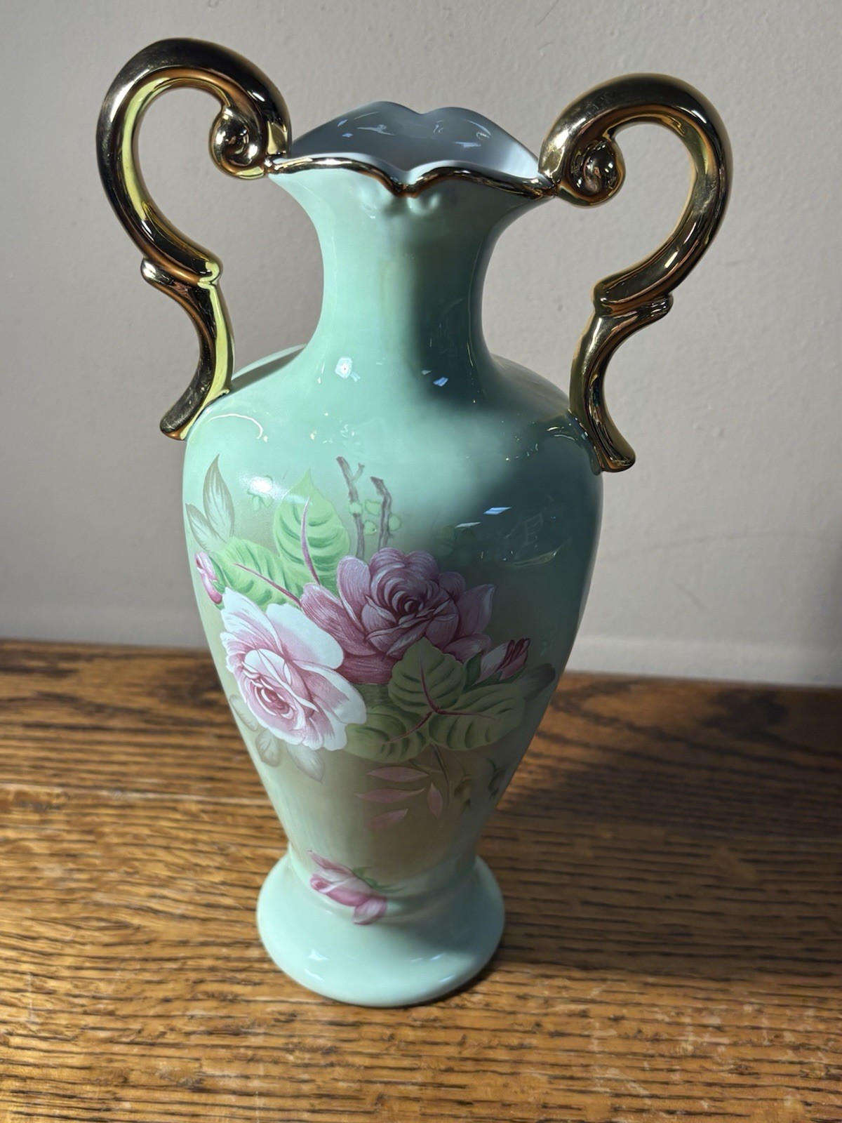 Vtg 1984 Lefton Mint Green Porcelain Vase with Handpainted detail, handles 9\