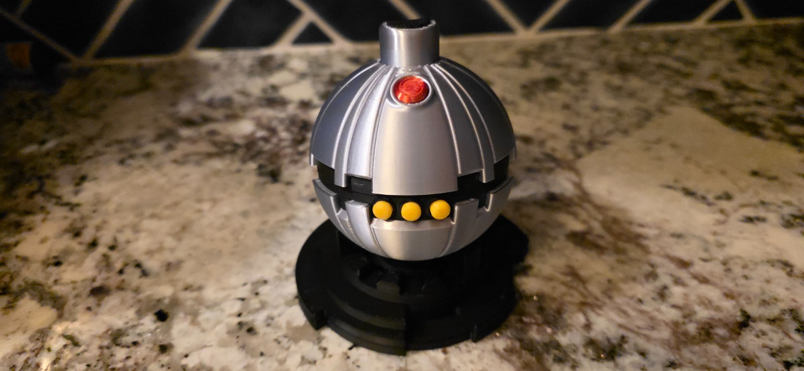 1:1 Star Wars Chrome Thermal Detonator Replica w/ Data Port Stand | 3D Printed