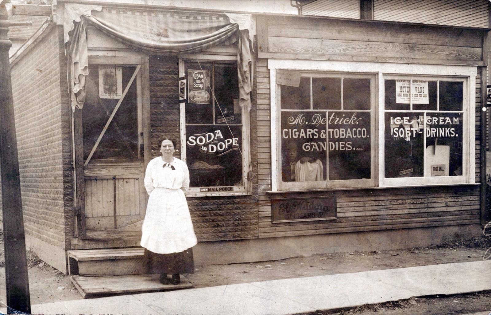 RPPC Real Photo Postcard Country General Store Soda Dope Mail Pouch Ice Cream
