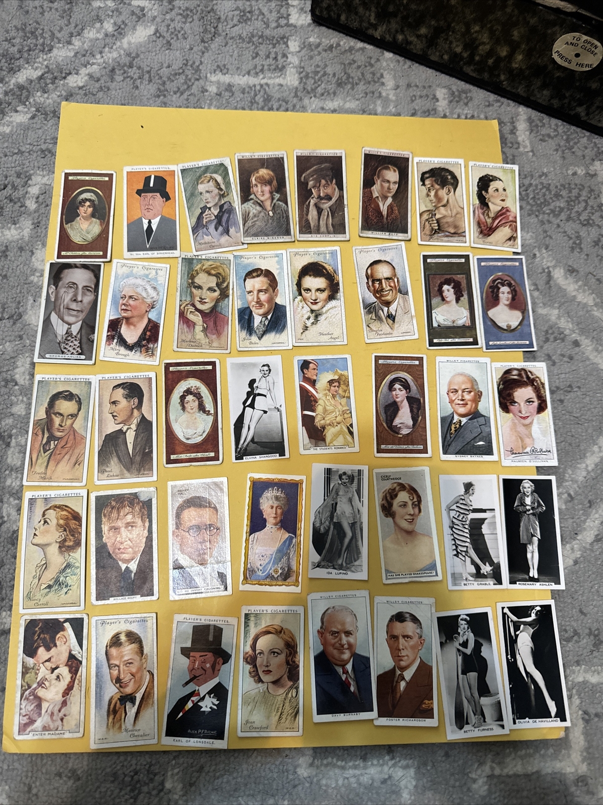 10 x Celebs/famous/film/radio Cigarette/tobacco Cards Random Lot 1920’s-30’s