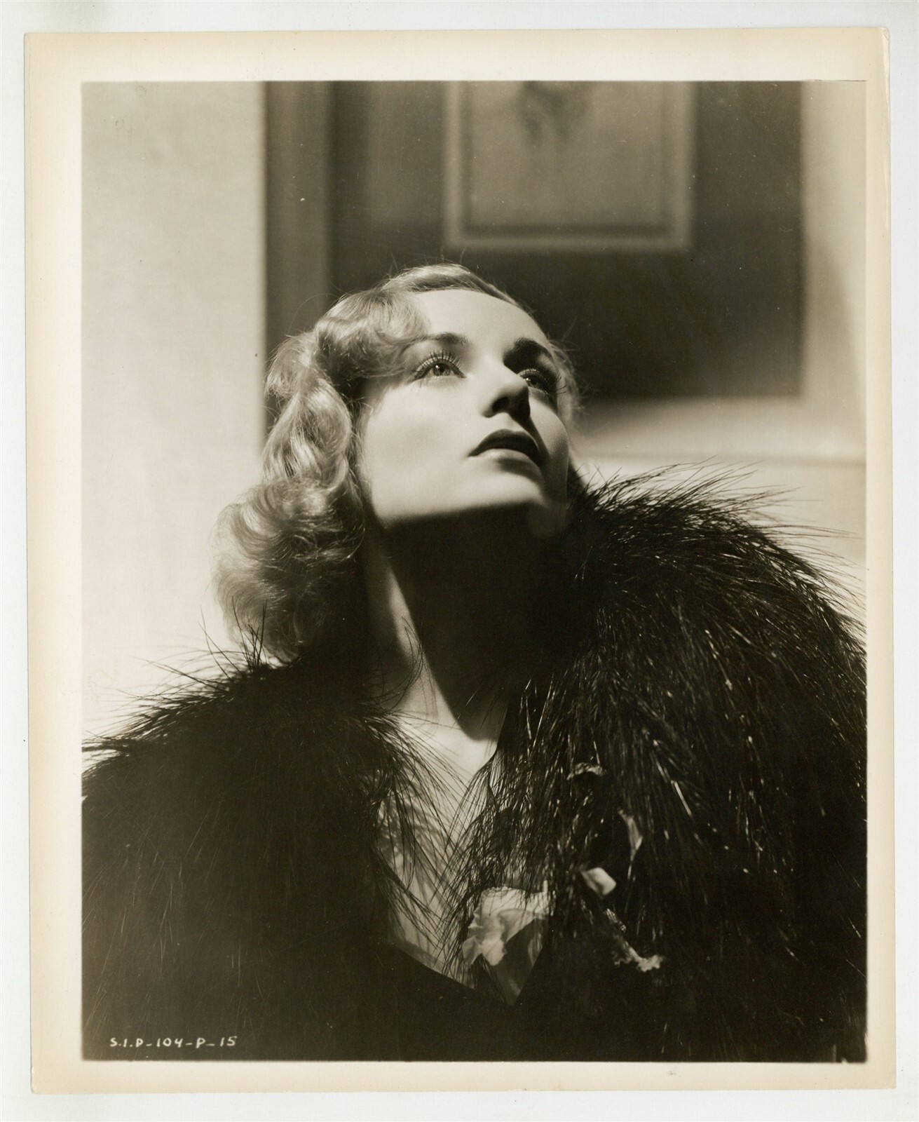 Carole Lombard 1937 Stunning George Hurrell Portrait 8x10 Original Photo J11255 Carole Lombard 1937 Stunning George Hurrell Portrait 8x10 Original Photo J11255
