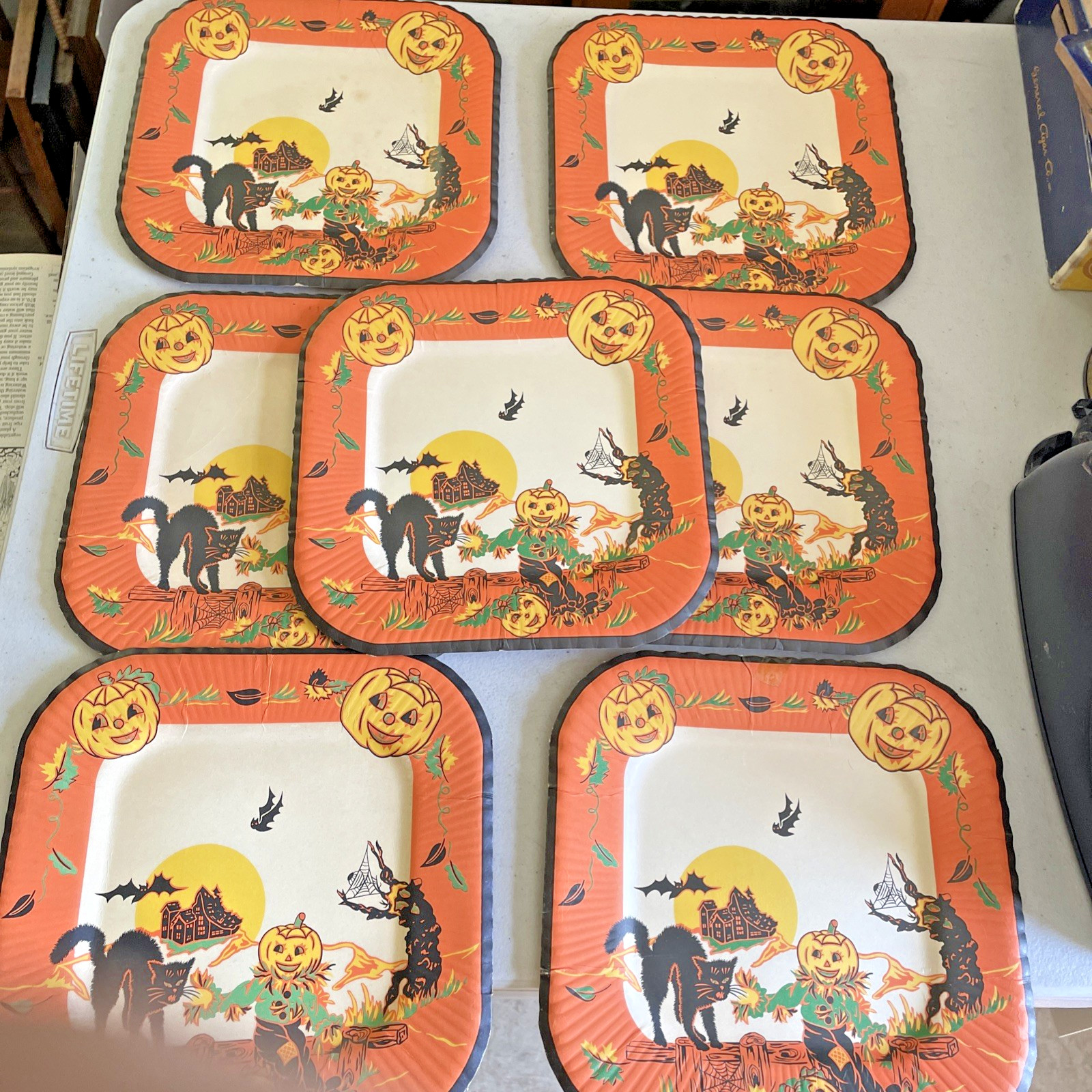 Lot 7 Vintage 1950s/60s Halloween Reed's Paper Party Plates, Pumpkin Black Cat