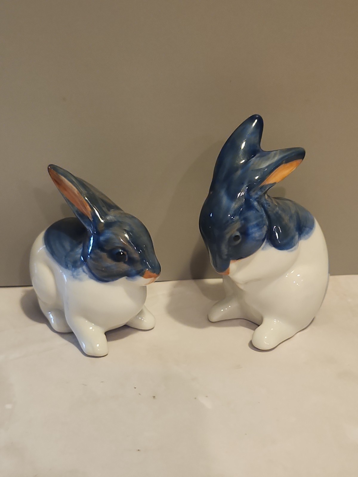 Mint~Vintage~MCM~Otagiri~Bunny Rabbits~Japan~Blue & White~Porcelain~Ceramic~3\