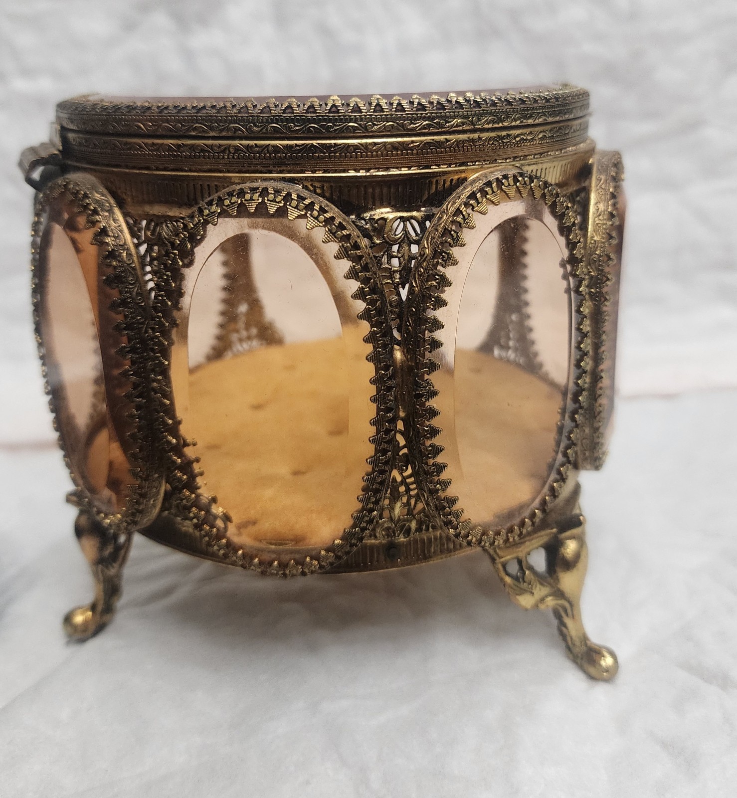 Vintage Mid-Century Hollywood Regency Ormolu & Beveled Glass Trinket Box / Jewel Vintage Mid-Century Hollywood Regency Ormolu & Beveled Glass Trinket Box / Jewel