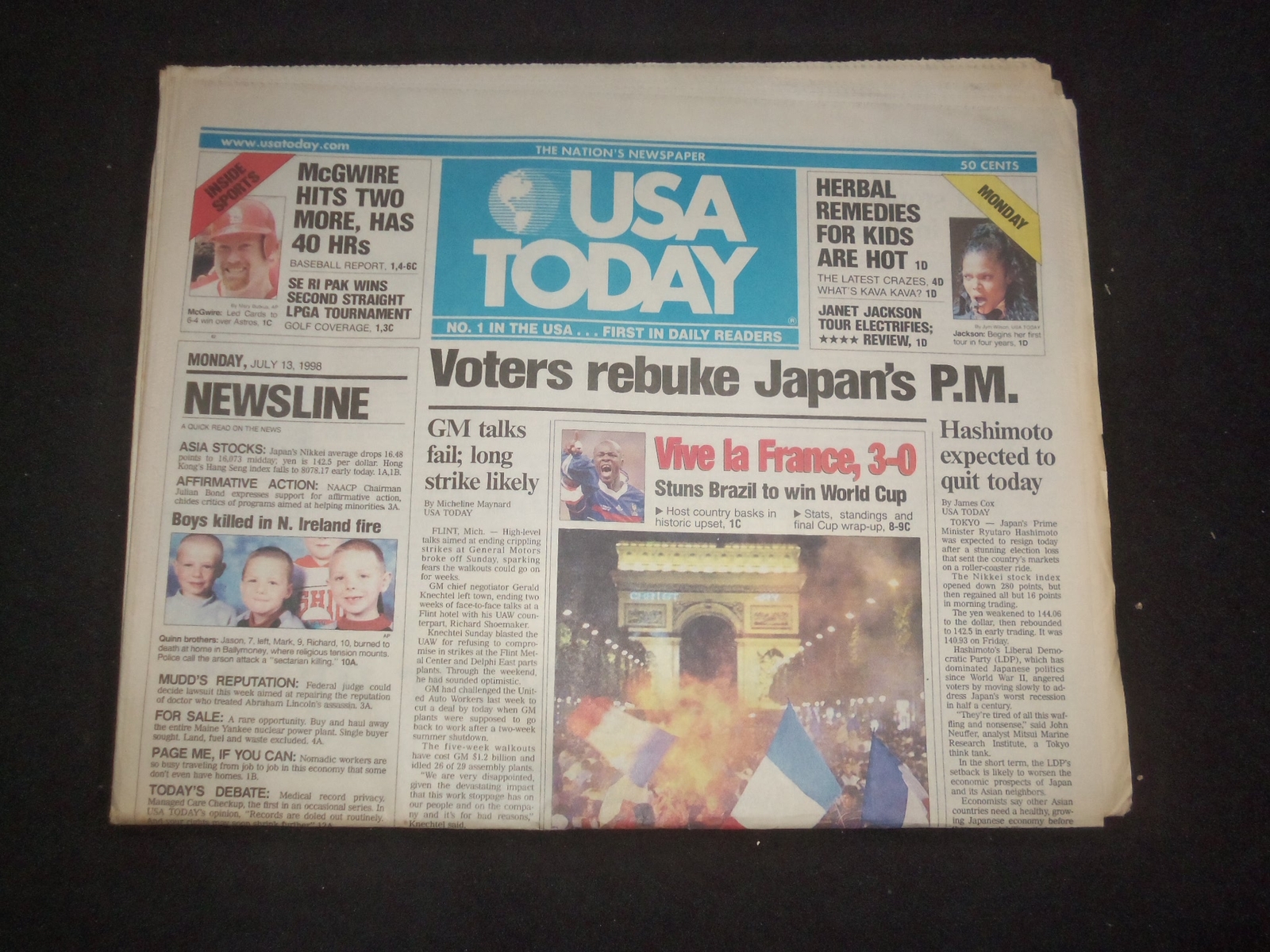 1998 JULY 13 USA TODAY NEWSPAPER - VOTERS REBUKE JAPAN'S P.M. - NP 7936
