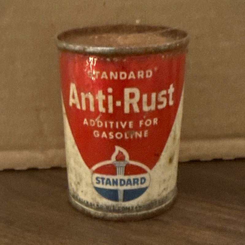 Standard Anti-Rust Additive for Gasoline Advertising Can Gas & Oil
