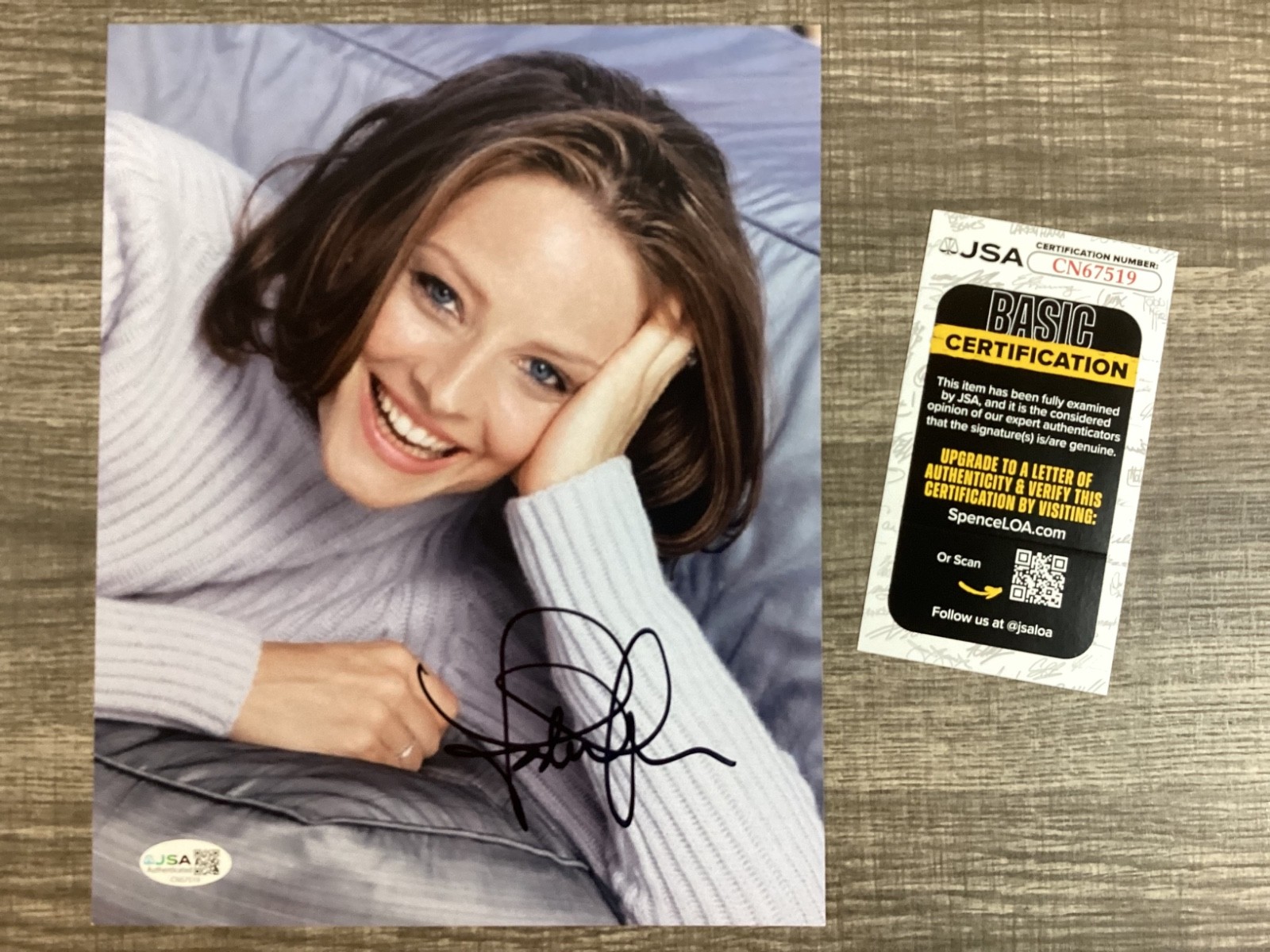 (SSG) Sexy JODIE FOSTER Signed 8X10 Color Photo 