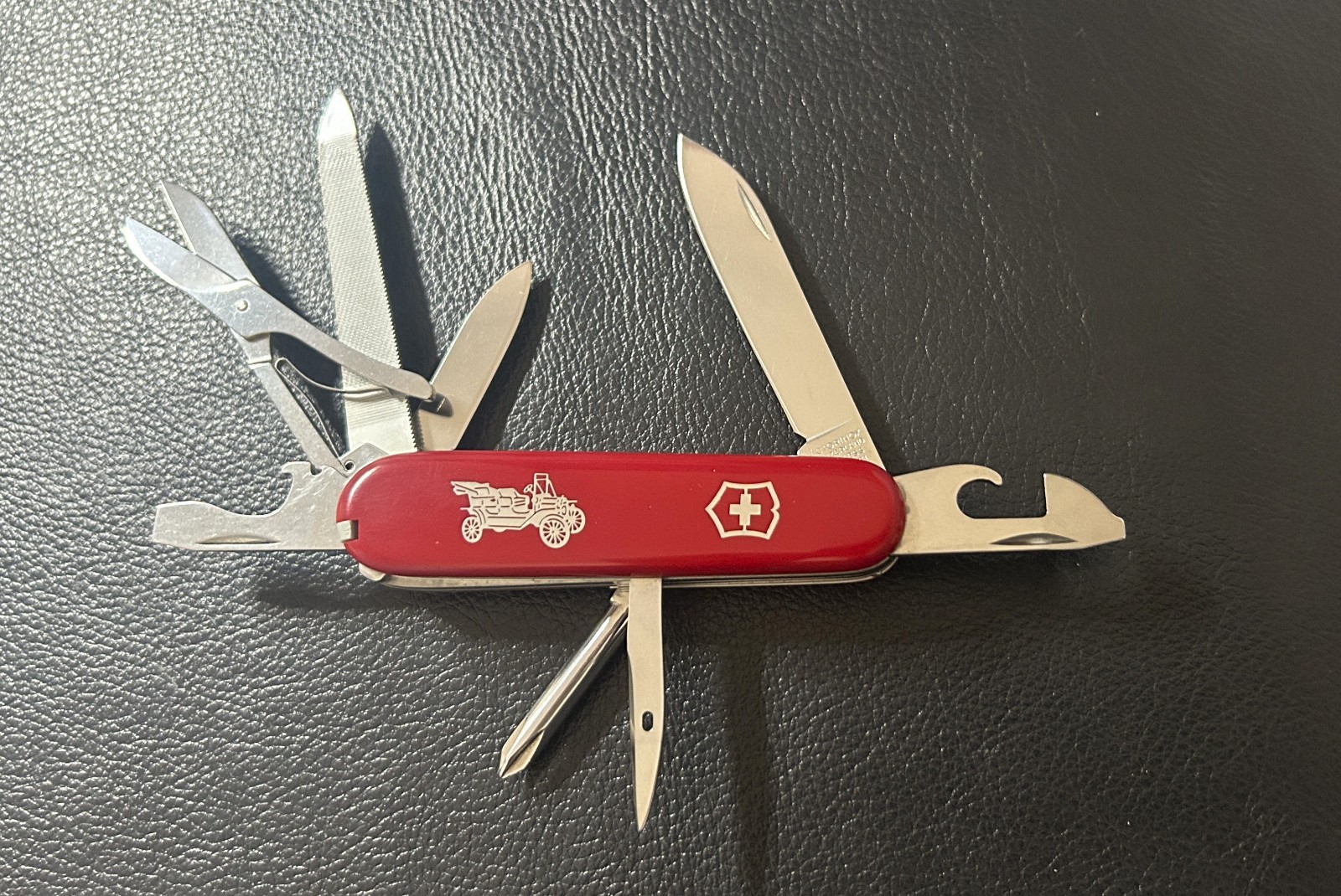 Victorinox GRAND PRIX Swiss Army Knife - Red - 91mm - Vintage