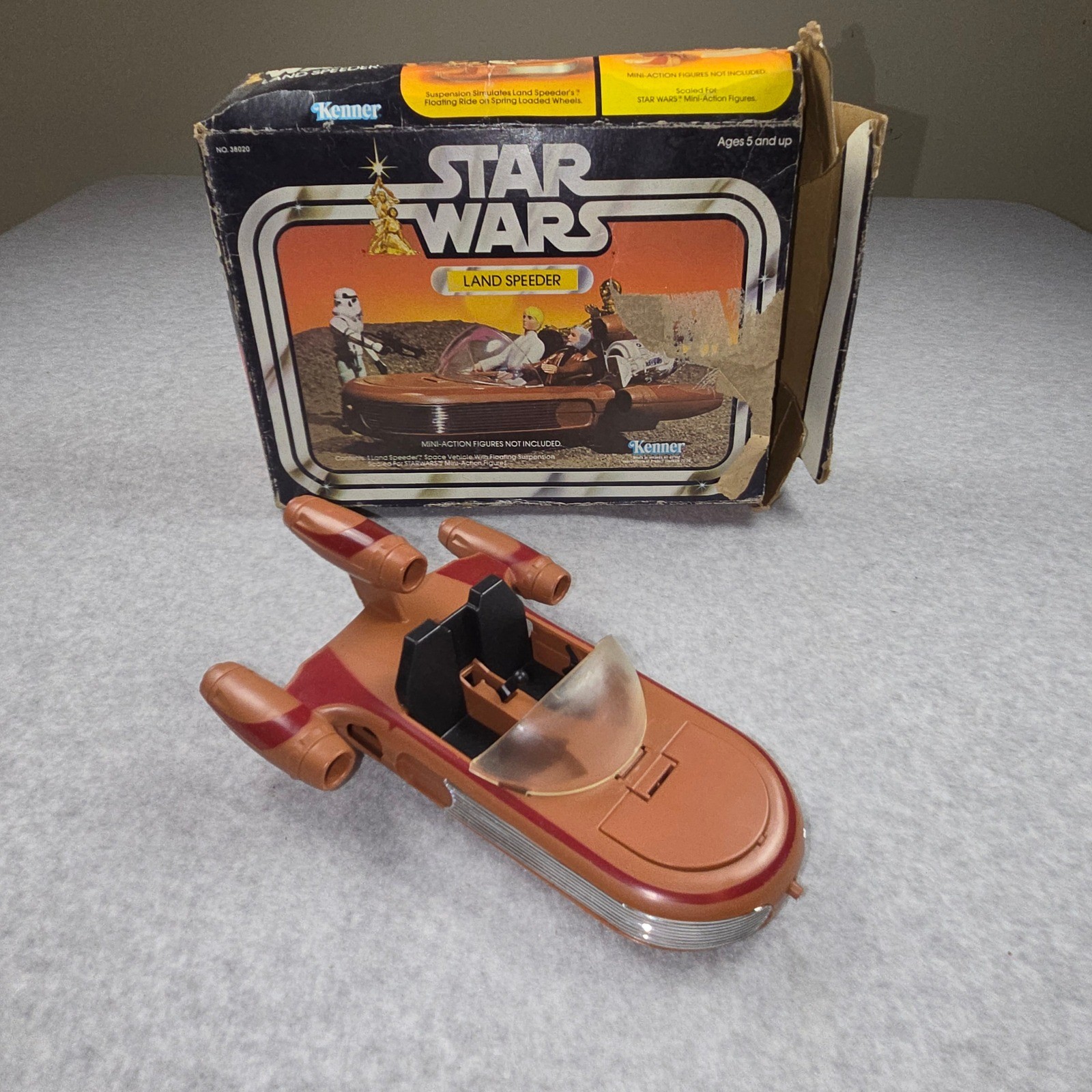 Vintage 1978 Kenner Star Wars Land Speeder Vehicle with Original First Box 1977 Vintage 1978 Kenner Star Wars Land Speeder Vehicle with Original First Box 1977